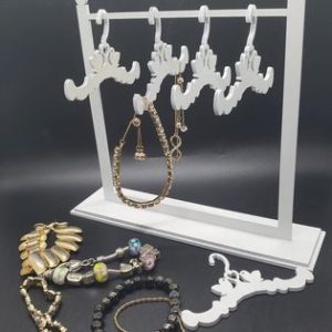 Bracelet Organizer w/5 hangers